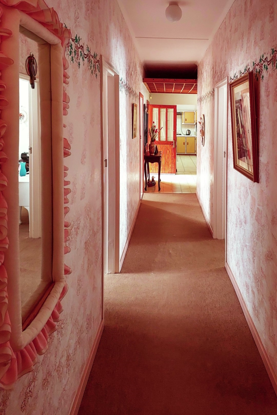 4 Bedroom Property for Sale in Port Nolloth Northern Cape